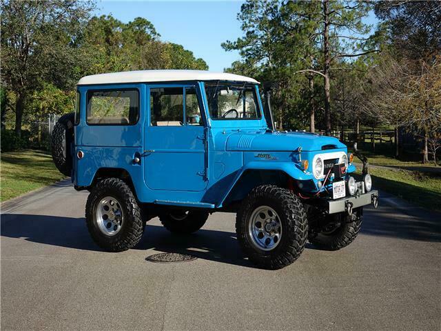 Toyota FJ Cruiser 1966 image number 11