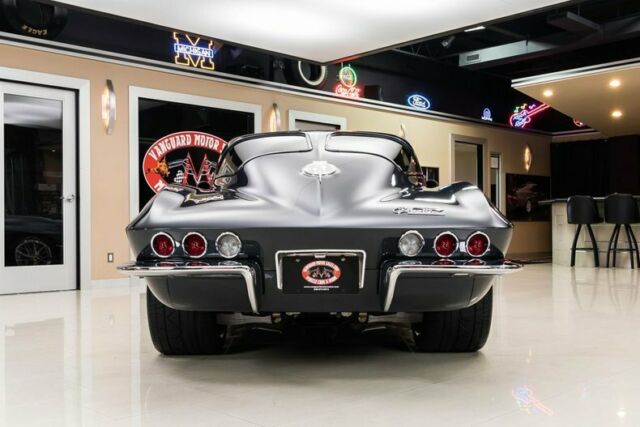 Chevrolet Corvette 1964 image number 11