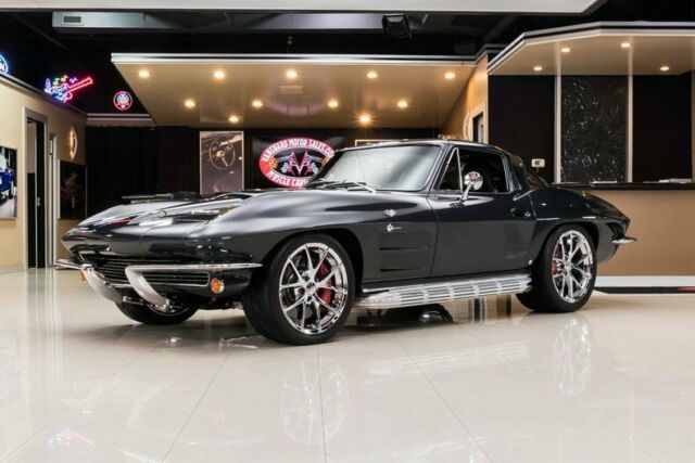 Chevrolet Corvette 1964 image number 23