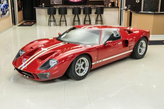 Ford GT40 1966 image number 28