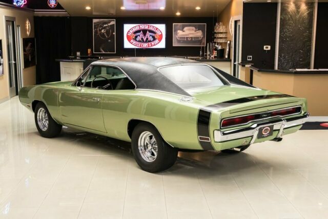 Dodge Charger 1970 image number 39