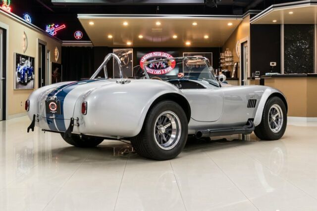 Shelby Cobra 1965 image number 34