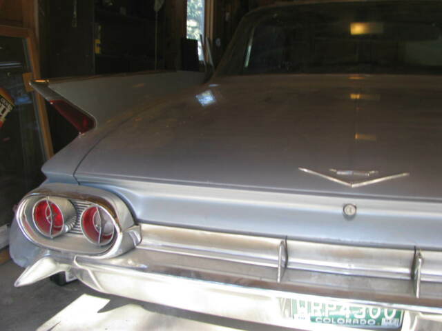 Cadillac DeVille 1961 image number 13