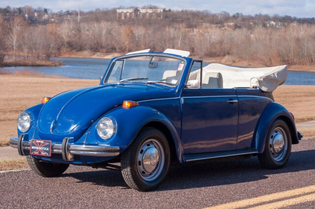 Volkswagen Super Beetle 1972 image number 7