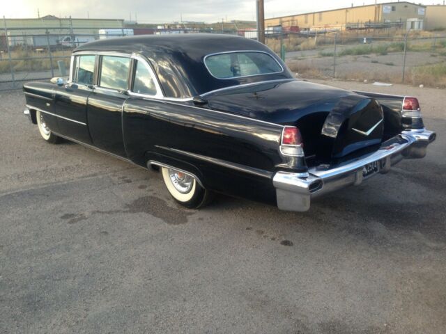 Cadillac Fleetwood 1956 image number 0