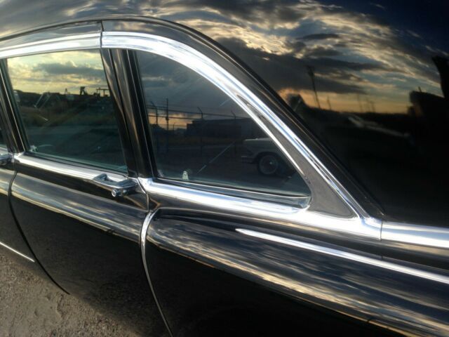 Cadillac Fleetwood 1956 image number 13