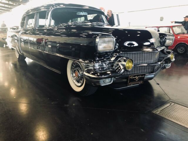 Cadillac Fleetwood 1956 image number 21