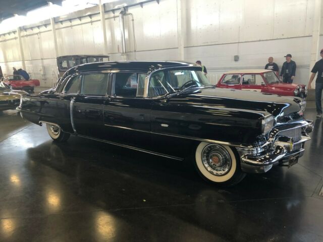 Cadillac Fleetwood 1956 image number 25