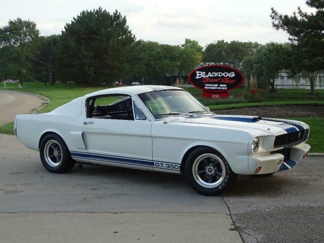 Ford Mustang 1966 image number 43