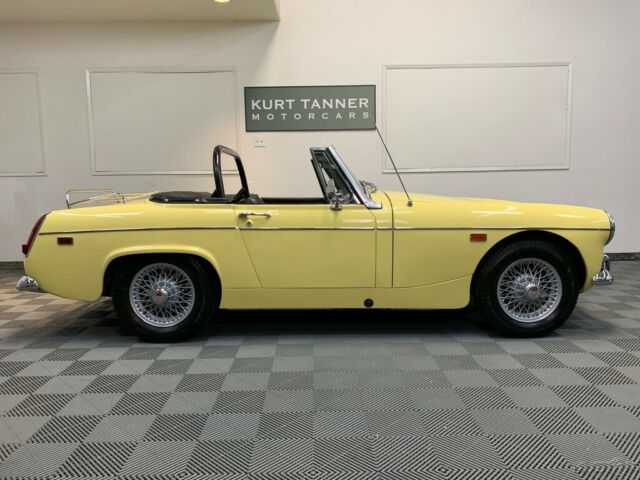 MG Midget 1969 image number 15