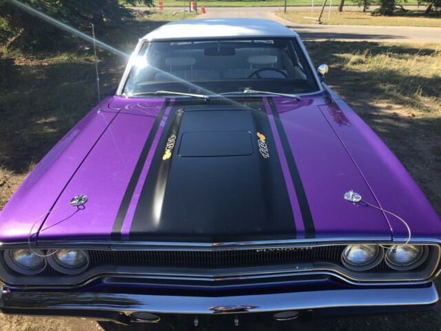 Plymouth Road Runner 1970 image number 23