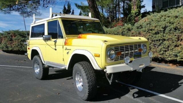 Ford Bronco 1974 image number 16