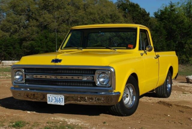 Chevrolet C-10 1970 image number 0