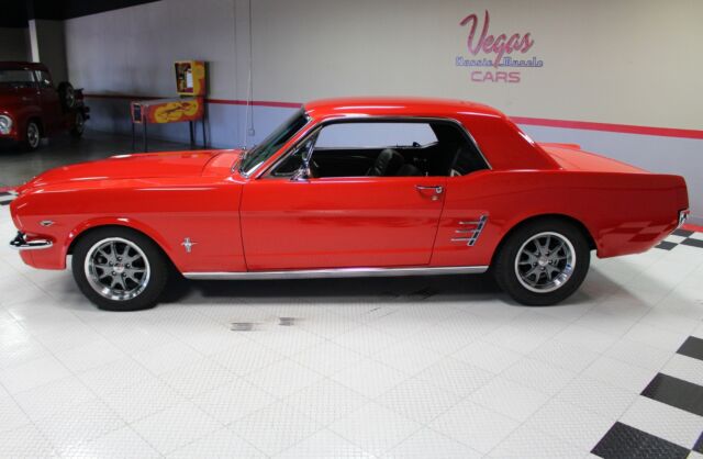 Ford Mustang A Code 1966 image number 9