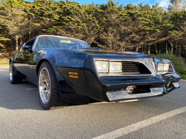 Pontiac Trans Am 1977 image number 1