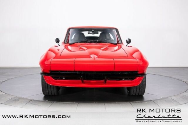 Chevrolet Corvette 1966 image number 13