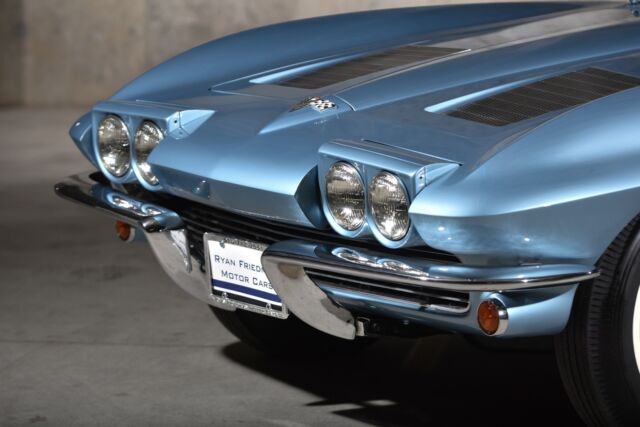 Chevrolet Corvette 1963 image number 21