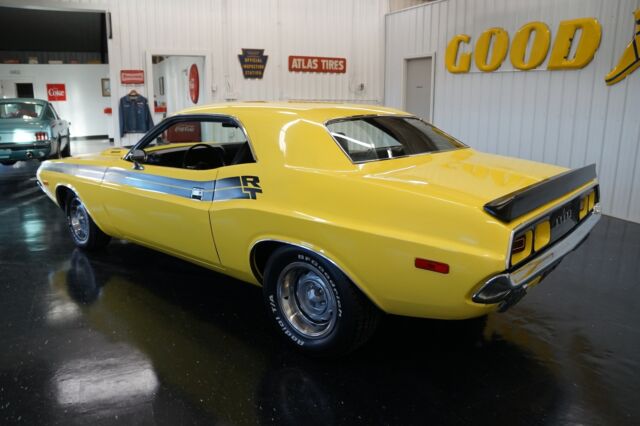 Dodge Challenger 1972 image number 15