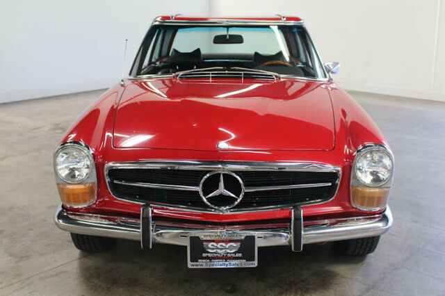 Mercedes-Benz SL-Class 1970 image number 3