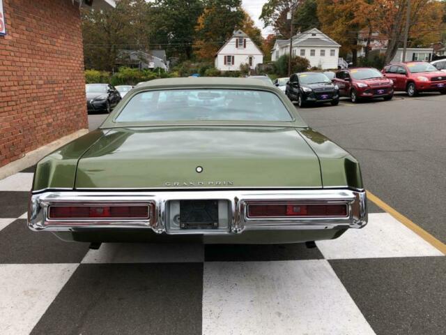 Pontiac Grand Prix 1969 image number 3