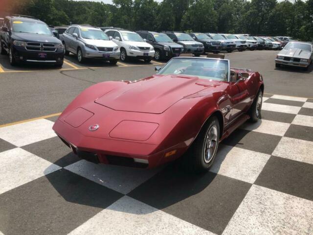 Chevrolet Corvette 1974 image number 9