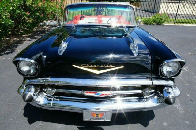 Chevrolet Bel Air/150/210 1957 image number 12