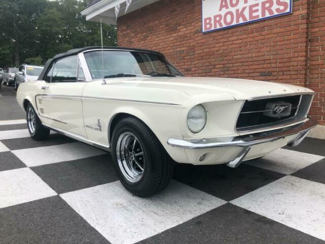 Ford Mustang 1967 image number 1