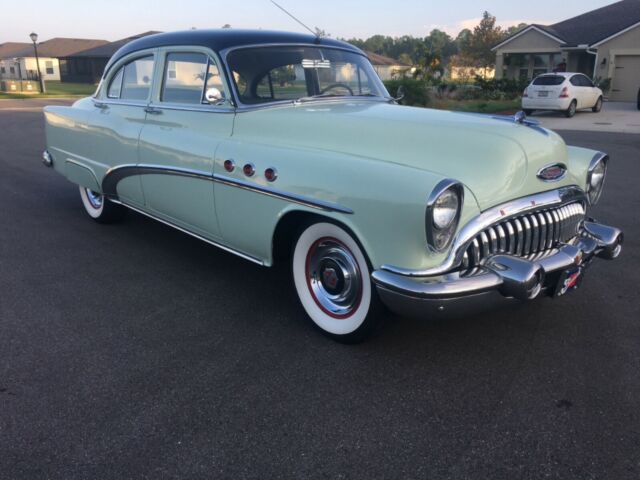 Buick Series 40 1953 image number 1