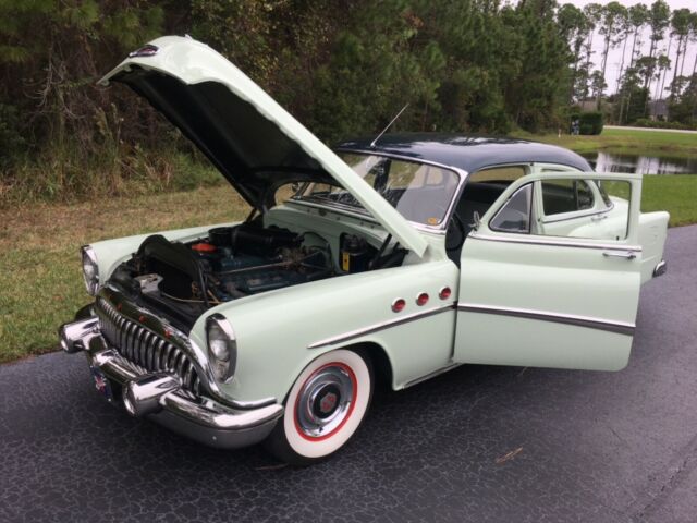 Buick Series 40 1953 image number 22