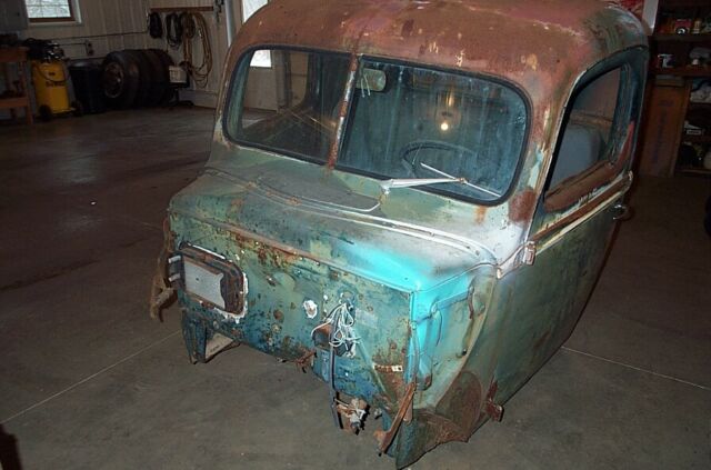 Ford F-100 1946 image number 13