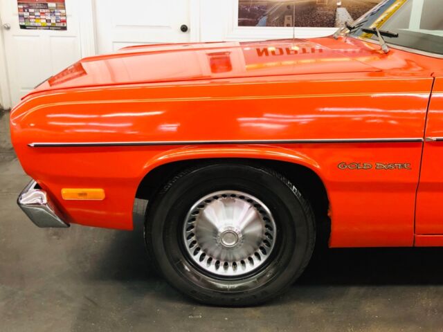 Plymouth Duster 1972 image number 35