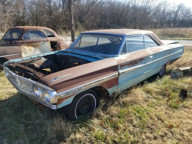 Ford Galaxie 1964 image number 0