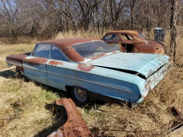 Ford Galaxie 1964 image number 1