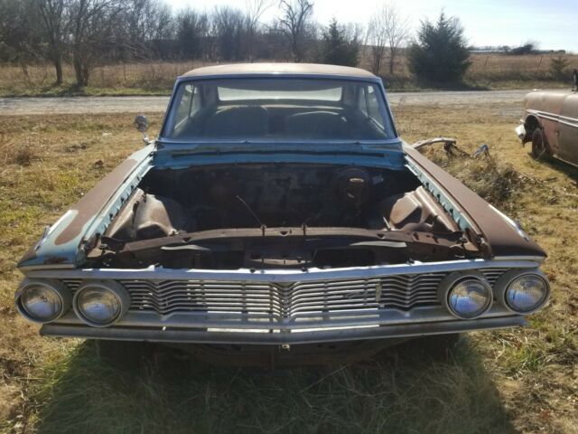 Ford Galaxie 1964 image number 4