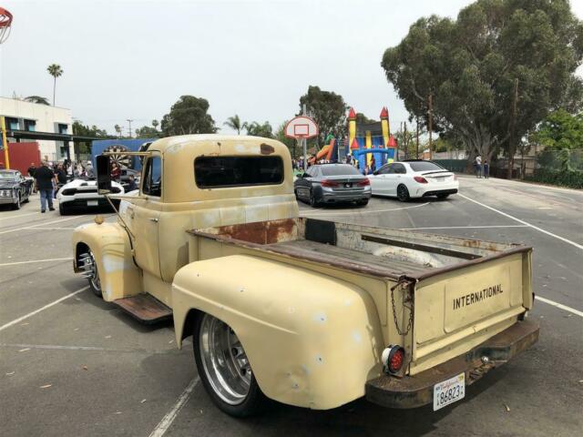 International Harvester R190 1956 image number 3