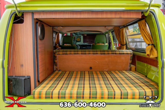 Volkswagen Bus/Vanagon 1978 image number 18