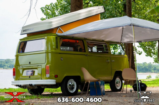 Volkswagen Bus/Vanagon 1978 image number 2