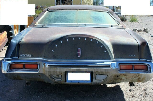 Lincoln Continental 1976 image number 2