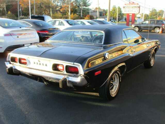 Dodge Challenger 1974 image number 15