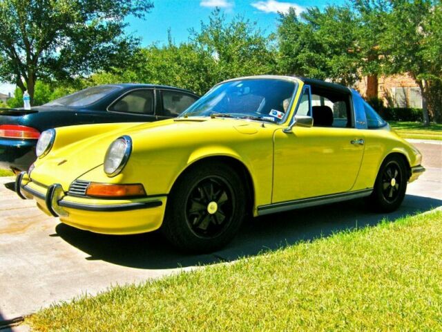 Porsche 911 1970 image number 0