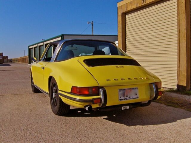 Porsche 911 1970 image number 17