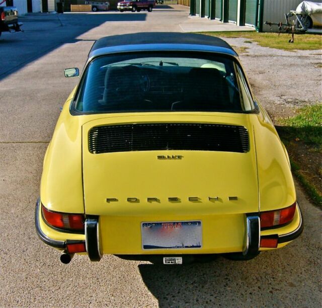 Porsche 911 1970 image number 18