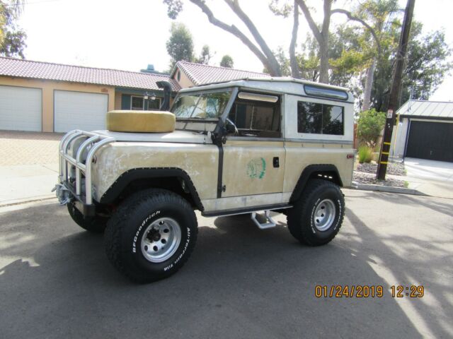 Land Rover LR2 1964 image number 1