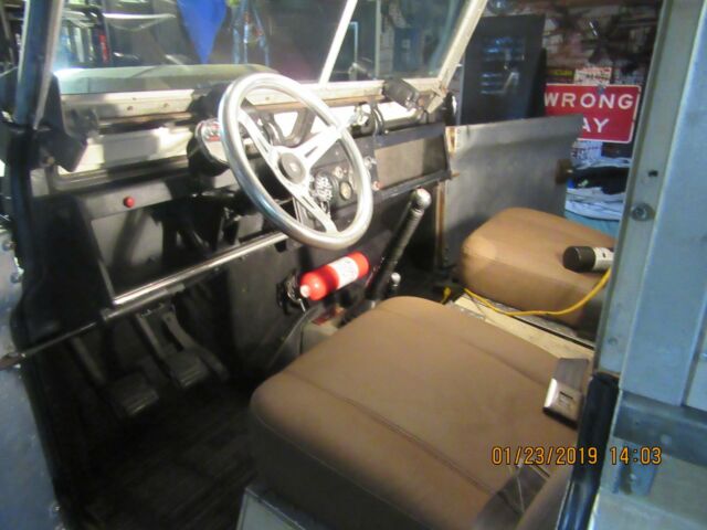 Land Rover LR2 1964 image number 11