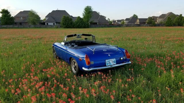 MG MGB 1971 image number 10