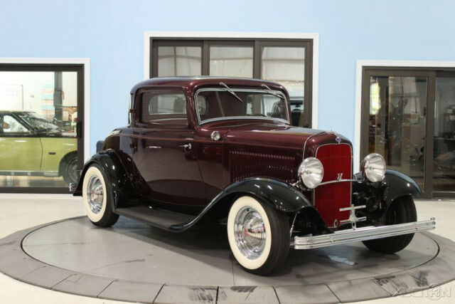 Ford 3 Window Coupe 1932 image number 6