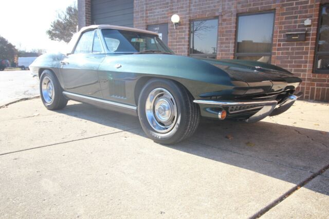 Chevrolet Corvette 1967 image number 31