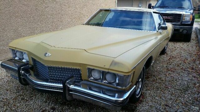 Buick Riviera 1973 image number 17