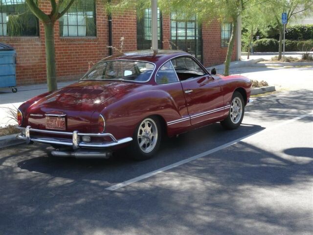 Volkswagen Karmann Ghia 1968 image number 31