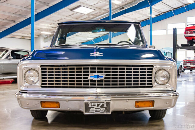 Chevrolet C10 1971 image number 1